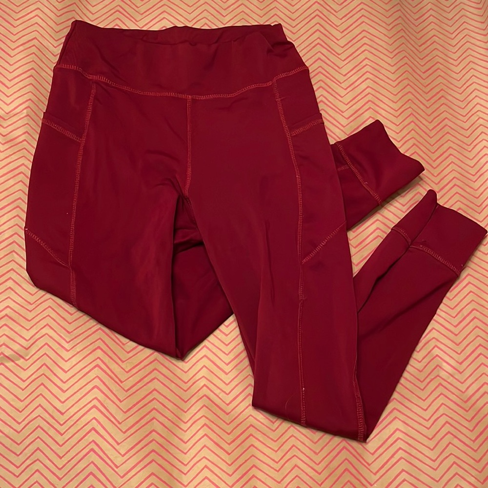 Burgundy leggings